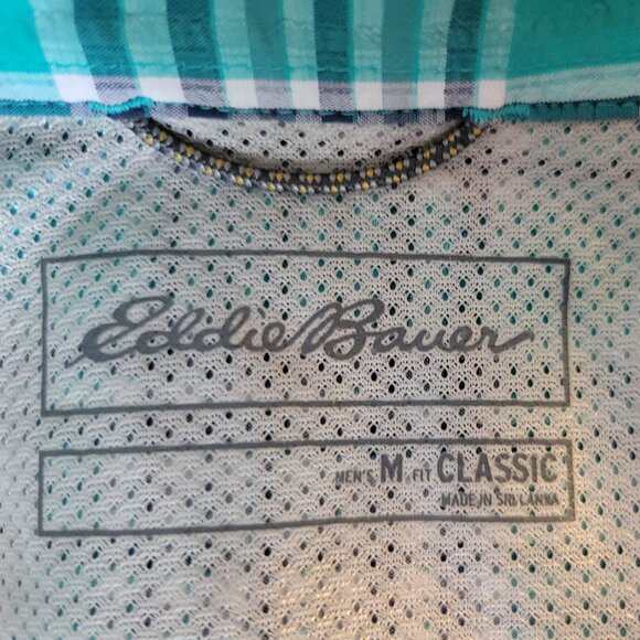 Eddie Bauer Pack It! Long Sleeved Seersucker Shirt UPF 40 in EUC - Picture 4 of 4